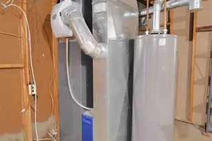 1258 Belgrove Dr, Saint Louis, MO 63137 - Photo 25