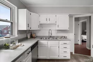 6800 Stratford Ave, Saint Louis, MO 63121 - Photo 9