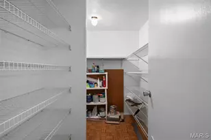 585 Coeur de Royale Dr, Creve Coeur, MO 63141 - Photo 29