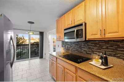 585 Coeur De Royale Drive #301, Creve Coeur, MO 63141 - Photo 19