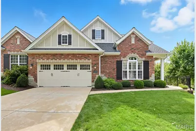 153 Kendall Bluff Court, Chesterfield, MO 63017 - Photo 1