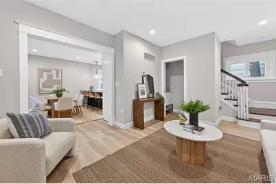 6810 Pershing Avenue, University City, MO 63130 - Photo 11