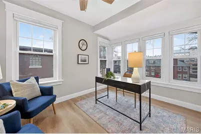 6810 Pershing Avenue, University City, MO 63130 - Photo 27