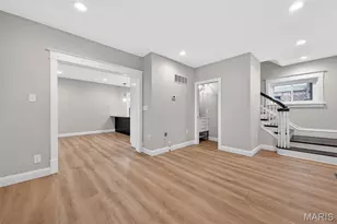 6810 Pershing Ave, University City, MO 63130 - Photo 9