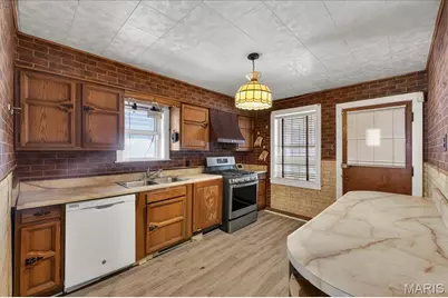 6915 Edison Avenue, Velda City, MO 63121 - Photo 11