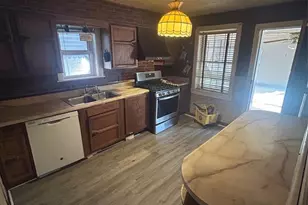 6915 Edison Ave, Velda City, MO 63121 - Photo 7