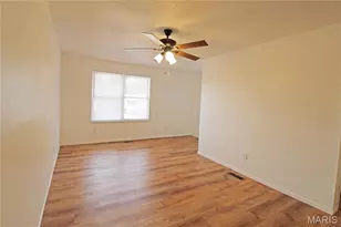 1782 Sparrow Point Ln, Fenton, MO 63026 - Photo 3