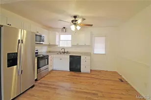 1782 Sparrow Point Ln, Fenton, MO 63026 - Photo 15