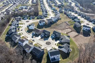 217 Hidden Bluffs Dr, Lake Saint Louis, MO 63367 - Photo 49