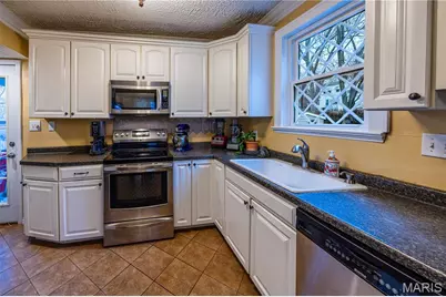 1720 Whitener Street, Cape Girardeau, MO 63701 - Photo 9