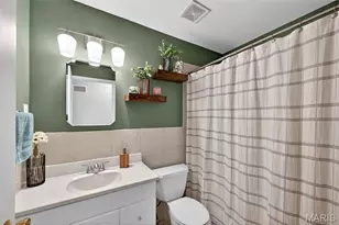 893 Napoli Dr, Ballwin, MO 63021 - Photo 17