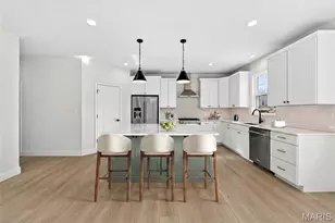 537 Ryehill Dr, Saint Peters, MO 63376 - Photo 3