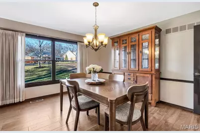 710 Briarfarm Lane, Kirkwood, MO 63122 - Photo 13