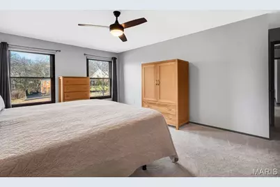 710 Briarfarm Lane, Kirkwood, MO 63122 - Photo 17