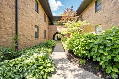 182 N Brentwood Boulevard #3, Clayton, MO 63105 - Photo 29