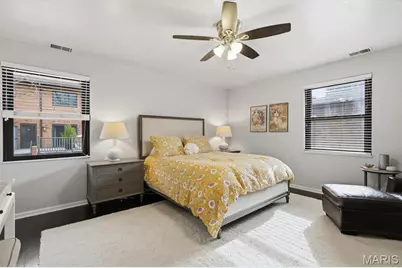 182 N Brentwood Boulevard #3, Clayton, MO 63105 - Photo 13