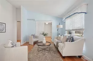 1152 Hollyberry Dr, Ballwin, MO 63021 - Photo 7