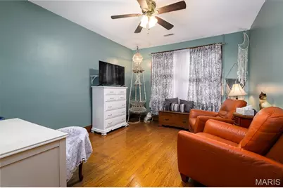 5001 Pernod Avenue, Saint Louis, MO 63139 - Photo 25