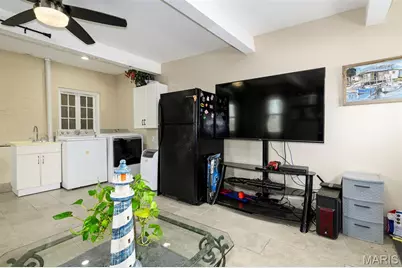 5001 Pernod Avenue, Saint Louis, MO 63139 - Photo 25