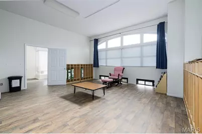 5001 Pernod Avenue, Saint Louis, MO 63139 - Photo 7