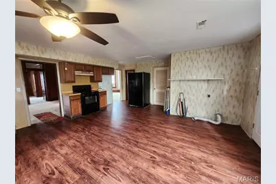 206 Buckner Street, Paris, MO 65275 - Photo 9