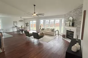 15 Pinehurst Ridge Ct, O'Fallon, MO 63366 - Photo 7