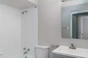 11944 Roseview Ln, Saint Louis, MO 63138 - Photo 17