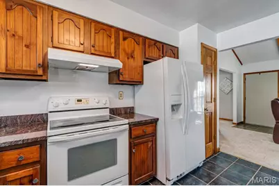 4727 Ringer Road, Saint Louis, MO 63129 - Photo 15