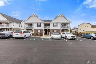 131 Saravalle Drive, Saint Peters, MO 63376 - Photo 1