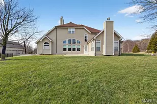 12410 Grandview Lake Dr, Saint Louis, MO 63127 - Photo 7