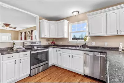 1121 Madison 92103, Fredericktown, MO 63645 - Photo 11