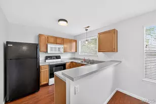 801 Sugar Valley Ct, Saint Peters, MO 63376 - Photo 11