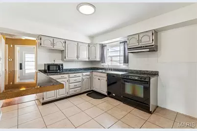 9255 Leith Avenue, Woodson Terrace, MO 63134 - Photo 27