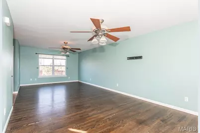 909 Winston Court, Hillsboro, MO 63050 - Photo 3