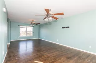 909 Winston Ct, Hillsboro, MO 63050 - Photo 3