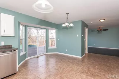 909 Winston Court, Hillsboro, MO 63050 - Photo 9