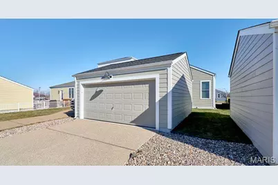 6226 Suntan Drive, Saint Charles, MO 63301 - Photo 23