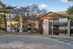 1400 Heritage Landing, Saint Charles, MO 63303 - Photo 35