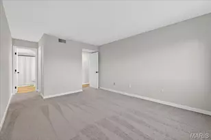 1400 Heritage Landing, Saint Charles, MO 63303 - Photo 17