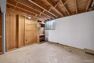 1726 Mayenne Ct, Saint Louis, MO 63125 - Photo 29