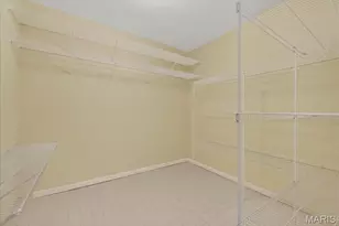 750 S Hanley Rd, Saint Louis, MO 63105 - Photo 31