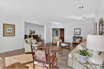 750 S Hanley Road #54, Saint Louis, MO 63105 - Photo 7