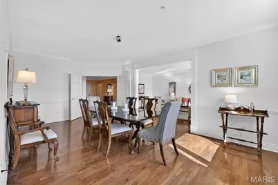 750 S Hanley Road #54, Saint Louis, MO 63105 - Photo 9