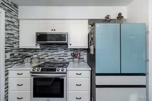 20193 SW Oakwood Dr, Lebanon, MO 65536 - Photo 9