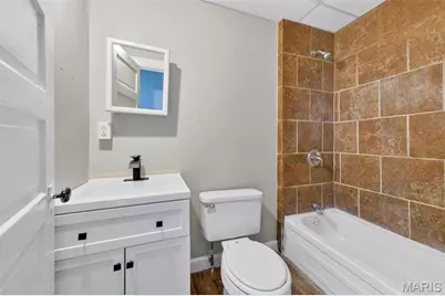 4703 Labadie Avenue, Saint Louis, MO 63115 - Photo 33