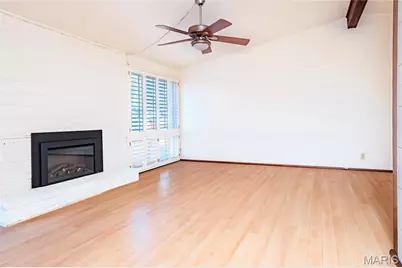 948 Volz Drive, Crestwood, MO 63126 - Photo 3