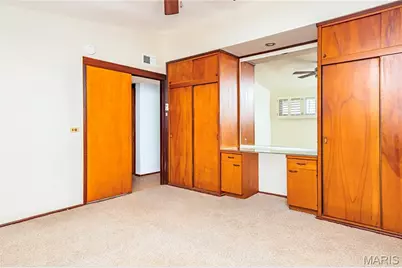 948 Volz Drive, Crestwood, MO 63126 - Photo 11