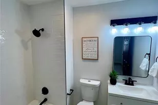 1921 Lakeheights Ln, Unincorporated, MO 63138 - Photo 7