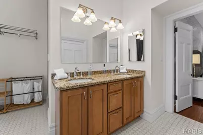 2335 Whittemore Place, Saint Louis, MO 63104 - Photo 27