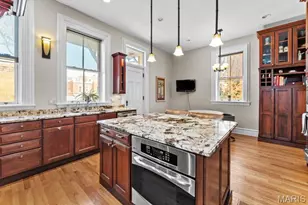 2335 Whittemore Pl, Saint Louis, MO 63104 - Photo 19